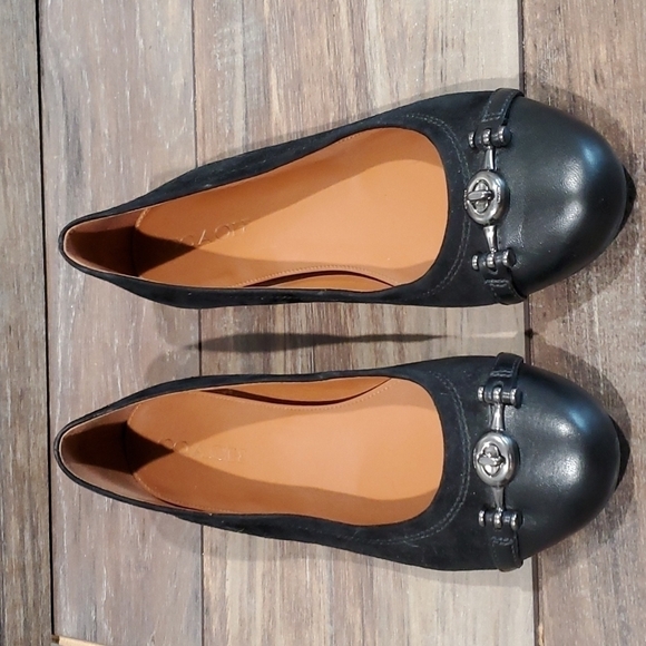 Coach Leila slip on Loafer shoes ballet sz 9.5B - Picture 3 of 14